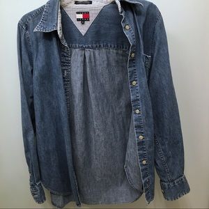 Tommy Hilfiger | Chambray Button Up Shirt